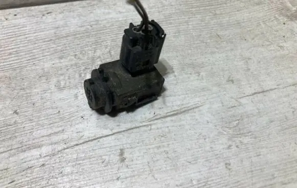 Volkswagen Touareg I Air quality sensor 7l0907643a