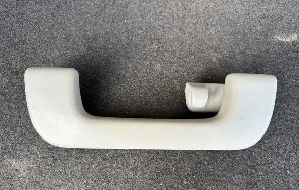 Audi A3 S3 8V Rear interior roof grab handle 8V0857608