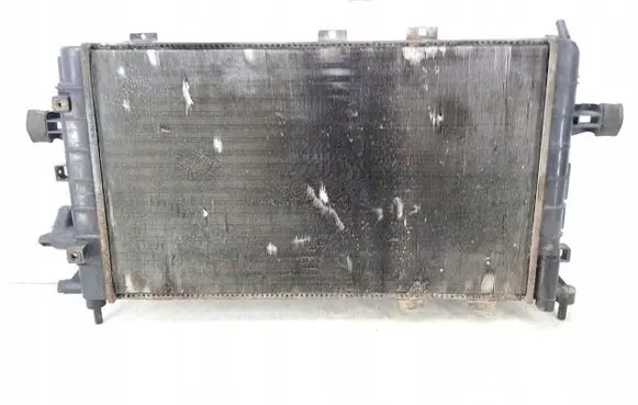 Opel Astra H Coolant radiator