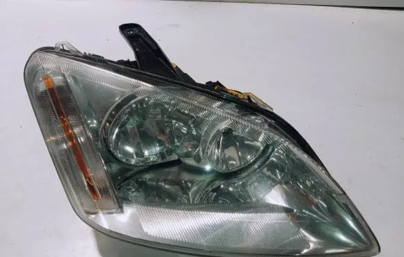 Ford Focus C-MAX Headlight/headlamp 3M5113005AH 12VC95YJ
