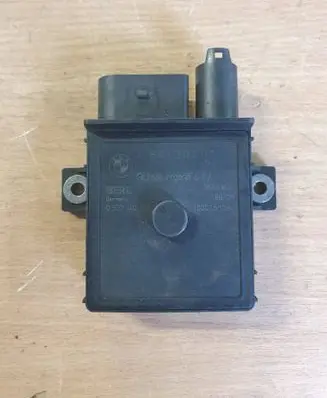BMW 7 E65 E66 Glow plug pre-heat relay 7801201 0522140101 100015508