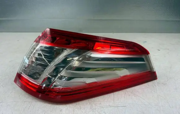 Peugeot 508 RXH Rear/tail lights 9686779680
