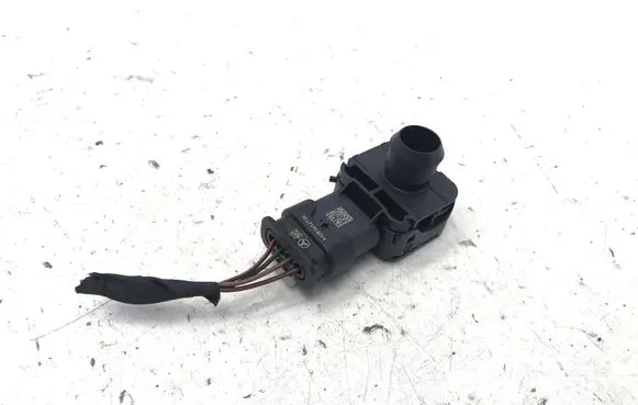 Mercedes-Benz GLA H247 Air pressure sensor A0009051407 0285011115