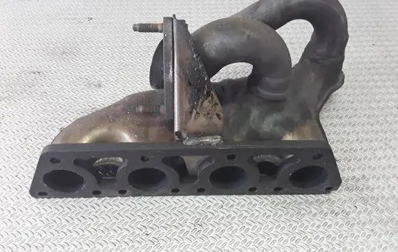 Audi A4 S4 B6 8E 8H Exhaust manifold