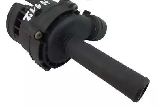 Mercedes-Benz GL X164 Water pump A2218350164