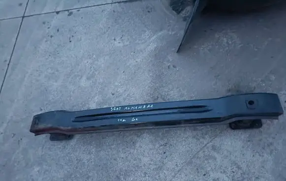 Seat Alhambra (Mk2) Rear bumper cross member