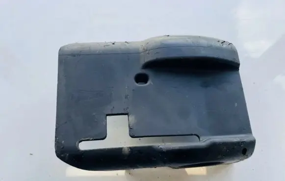 Steering wheel column trim