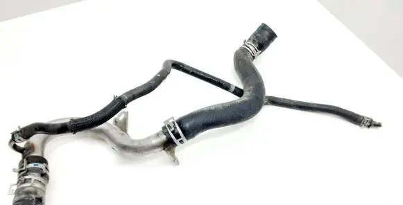 Lexus CT 200H Engine coolant pipe/hose