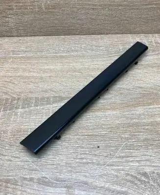 BMW 5 E39 Dashboard glove box trim 8185256