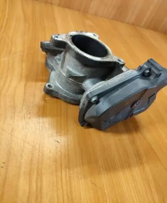 Audi A4 S4 B7 8E 8H EGR valve 03G131501B A2C53060455