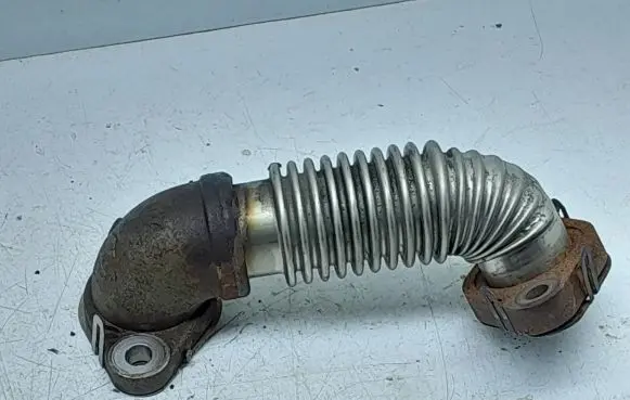 Infiniti QX70 S51 EGR valve line/pipe/hose 13451