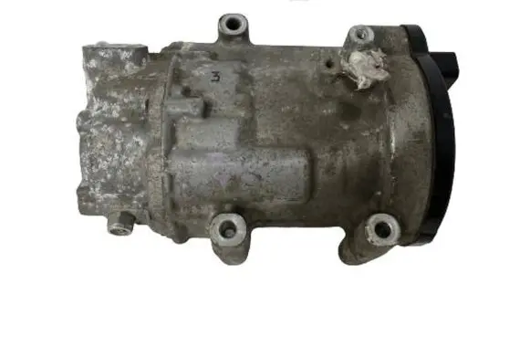 Toyota RAV 4 (XA50) Air conditioning (A/C) compressor (pump) 0424001101 ESB27C 8D13379