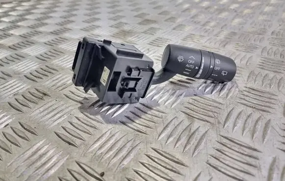 Mazda 6 Wiper control stalk 17F899 KD57