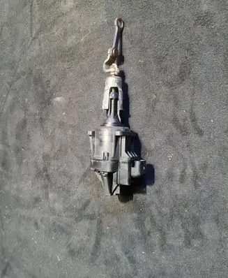 BMW 3 G20 G21 Turbo charger electric actuator 8420450004 K6T55471