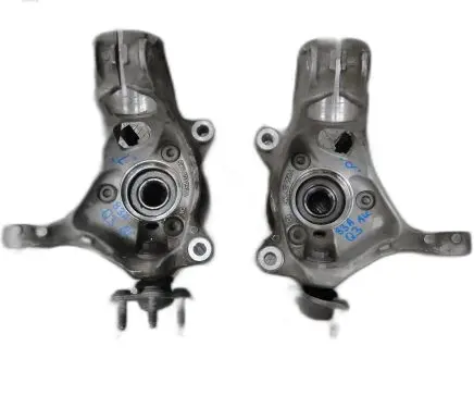 Rear wheel hub