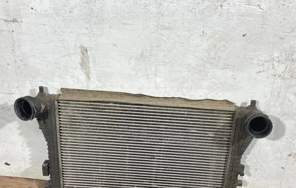 Volkswagen Golf V Intercooler radiator 1k0145803