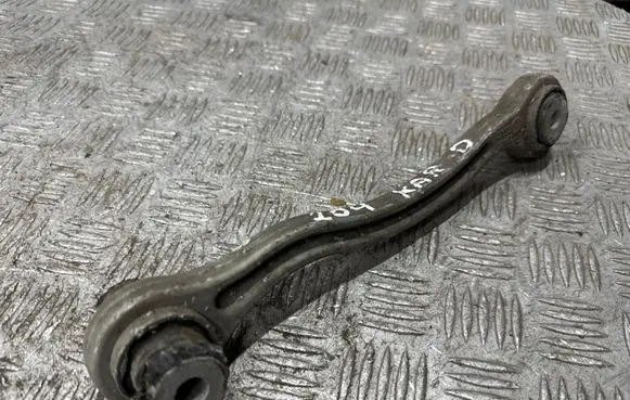 Mercedes-Benz C W204 Rear upper control arm/wishbone