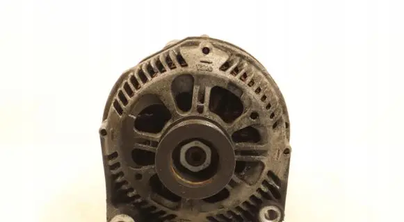 BMW 5 E39 Generator/alternator 2248296