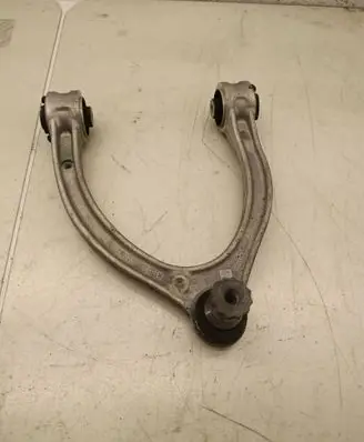 Mercedes-Benz C W205 Front upper control arm/wishbone A2053332500