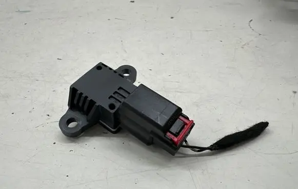 Ford Puma Airbag deployment crash/impact sensor GN1514C676AA