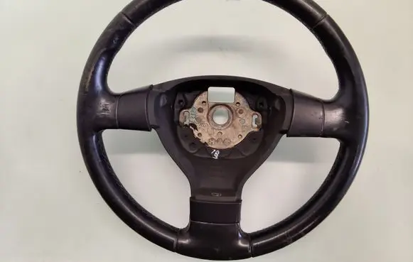 Volkswagen Golf V Steering wheel 