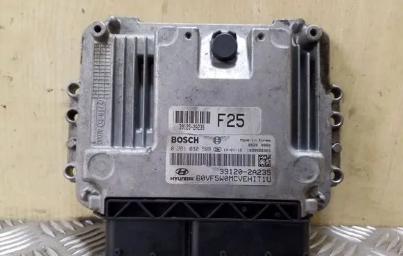 Hyundai i40 Engine control unit/module 0281030599 391202A235