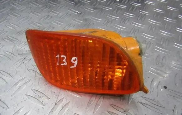 Ford Focus Front indicator light asyxs4x13368a asyxs4x-13368-a