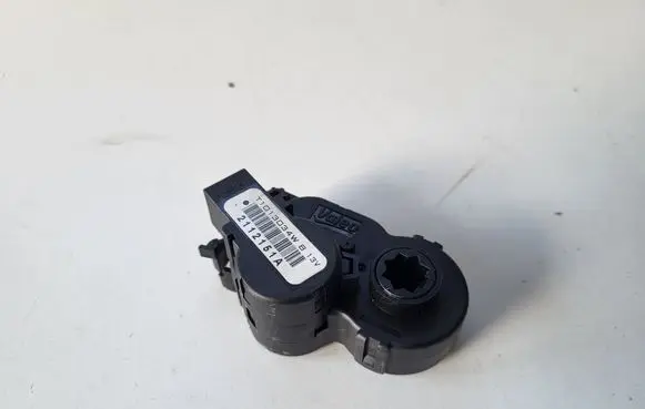 Renault Kadjar A/C air flow flap actuator/motor 2112151A