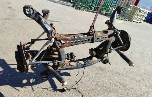 Mercedes-Benz S W140 Rear axle beam 