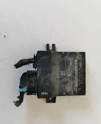 Audi A6 S6 C6 4F Gateway control module 4F0907468D