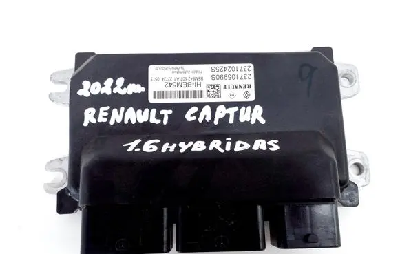 Renault Captur II Engine control unit/module 237105990S 237102425S