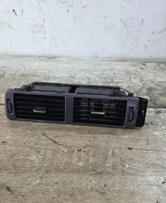 Audi A6 S6 C5 4B Dash center air vent grill 4B1820951