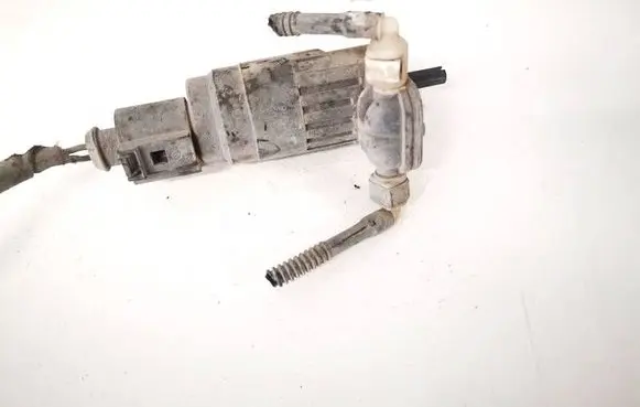 Seat Ibiza IV (6J,6P) Windscreen/windshield washer pump 1K6955651