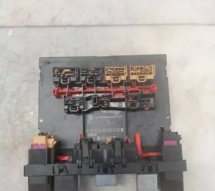 Volkswagen Touran I Comfort/convenience module 1K0937049F H26S0201 F005V00215