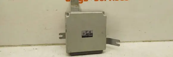 Subaru Impreza II Engine control unit/module 22611AE900 A18000DQ5
