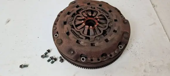 Saab 9-3 Ver2 Dual mass flywheel 55562984