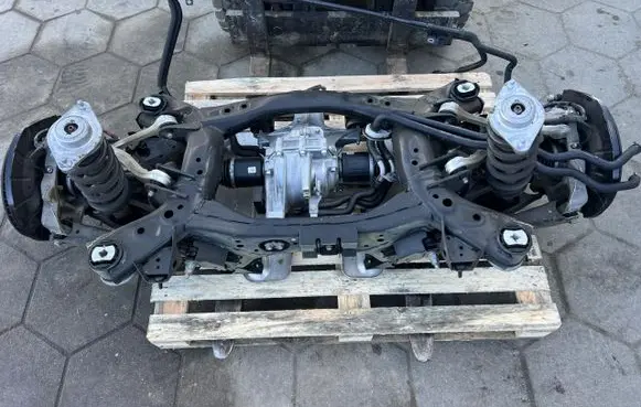 Mazda CX-80 Rear axle beam with reductor SULIK1