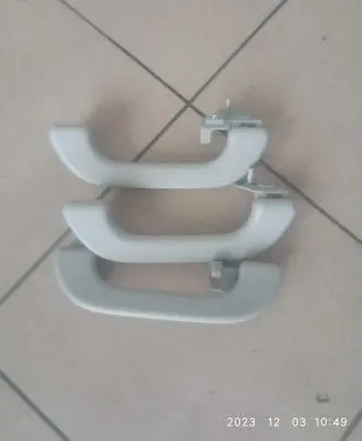 Subaru Legacy A set of handles for the ceiling 