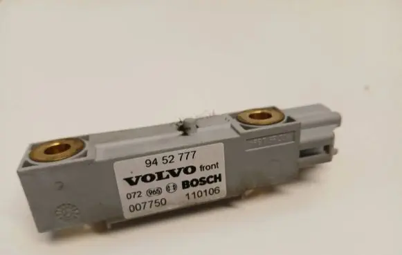 Volvo S60 Airbag deployment crash/impact sensor 9452777 110106 007750