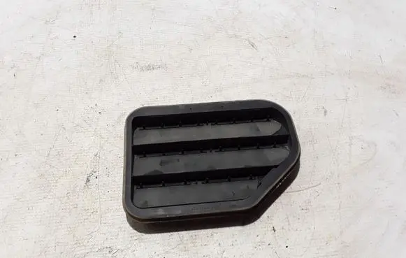 Volvo V50 Fender grill 8623490