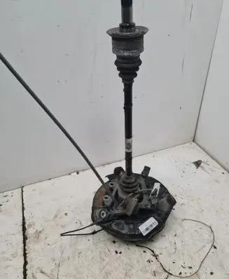 BMW 3 GT F34 Rear wheel hub spindle/knuckle 000002068601