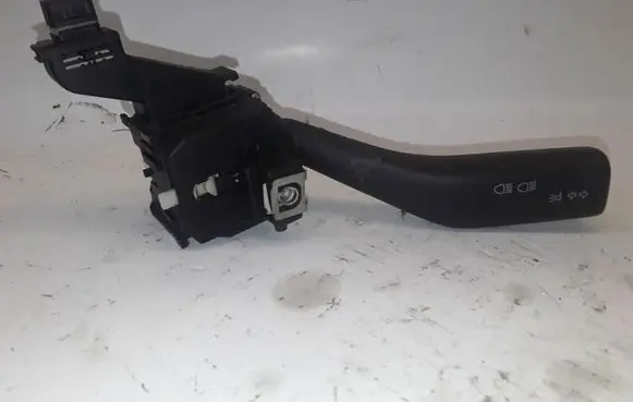 Audi A3 S3 8P Indicator stalk 1K0953513 01103500 CZK03