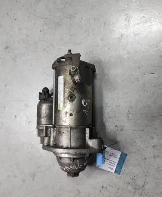 Skoda Superb B5 (3U) Starter motor 068911024E