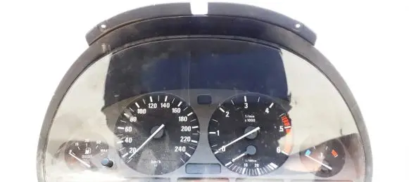 BMW 5 E39 Speedometer (instrument cluster) 62118381198