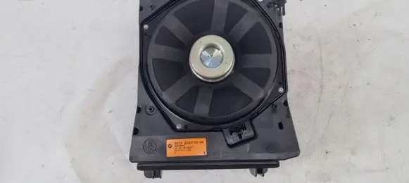 BMW 1 F20 F21 Subwoofer speaker 9232126