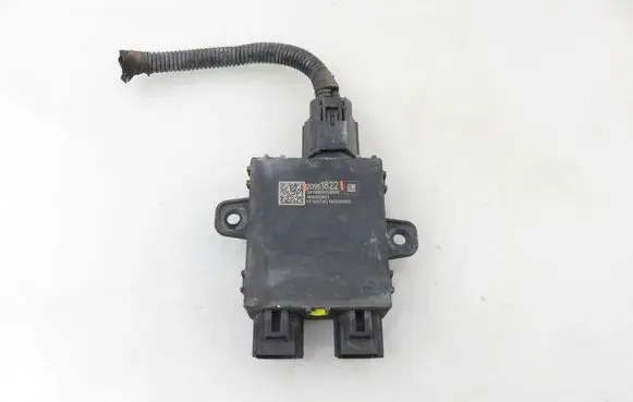Chevrolet Captiva Coolant fan relay 20951822