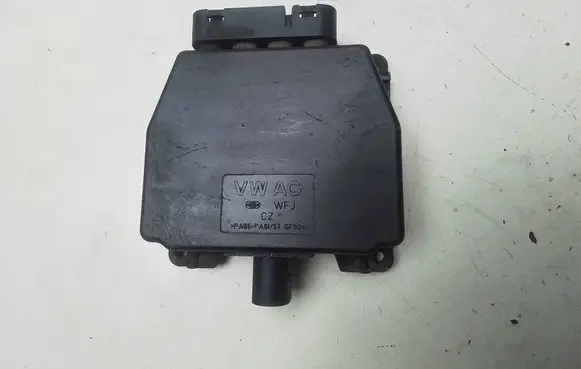 Volkswagen Golf V Turbo solenoid valve 6Q0906625 4004340