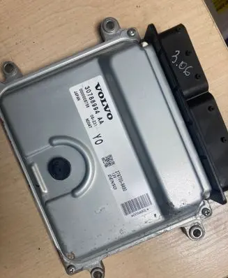 Volvo XC60 Engine control unit/module 30788994AA 30788994