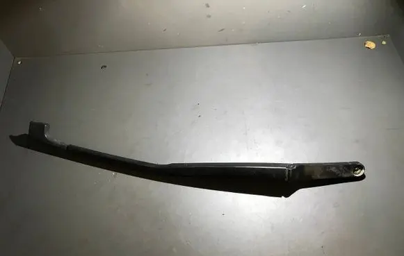 Volkswagen Phaeton Front wiper blade arm 3D1955410