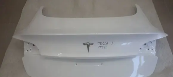 Tesla Model 3 Truck tailgate 